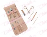 Kit para manicure o pedicure, incluye:  3 corta uñas 5.5 cm, 6 cm y 7.5 cm, 1 tijeras 8.5 cm, 1 pinza 8.5 cm, 7 herramientas aprox de 7 cm en estuche  tipo cartera, surtido. (Con 12 piezas, No con 16 )