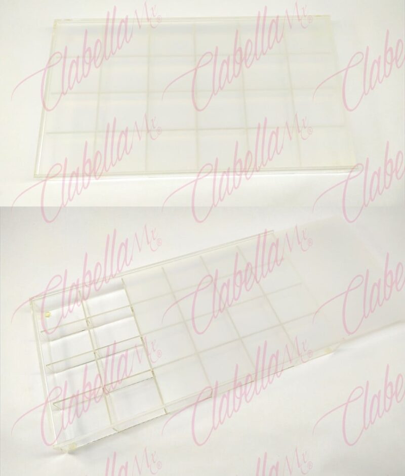 Organizador multiusos, material de acrílico  36x20x3.5cm con 24 divisiones de 6x5cm con tapa delizable por pieza