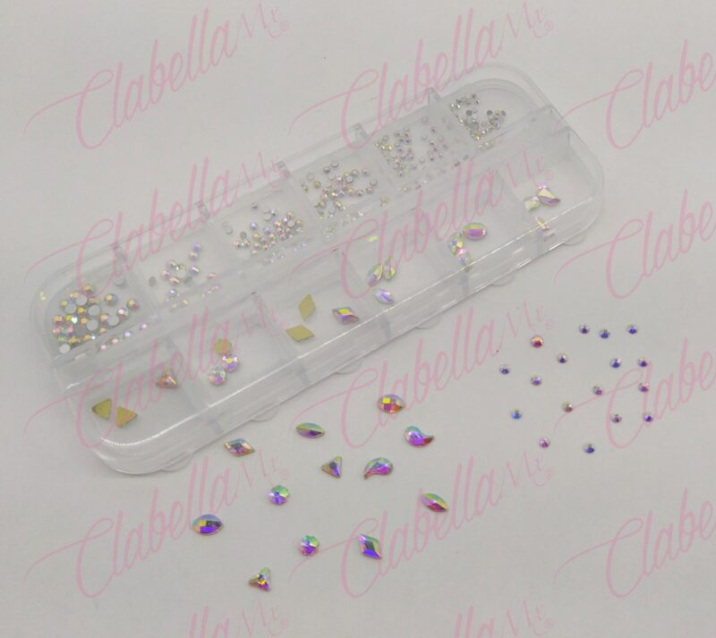 Decoración FIGURAS TORNASOL CON CRISTALES en diferentes tamaños para uñas, aprox 200 piezas en pastillero - estuche de plástico de 13x5cm con 12 divisiones y tapa individual, surtido (Figuras tornasol con cristales) (OFERTA)