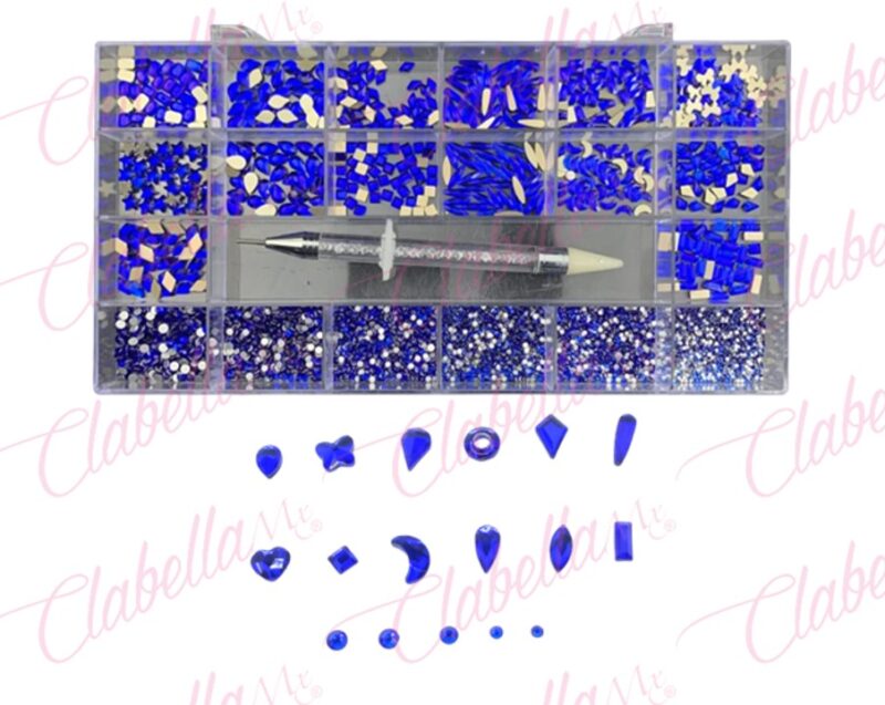 Decoración con cristales en diferentes tamaños AZUL y katana para uñas, en estuche rígido aprox de 12.5x 24.5cm con 20 divisiones,aprox 280 cristales de figuras surtido (CON KATANA)(pb)